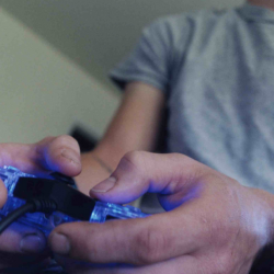 Les jeux vidéo affectent-ils les performances à l’école?